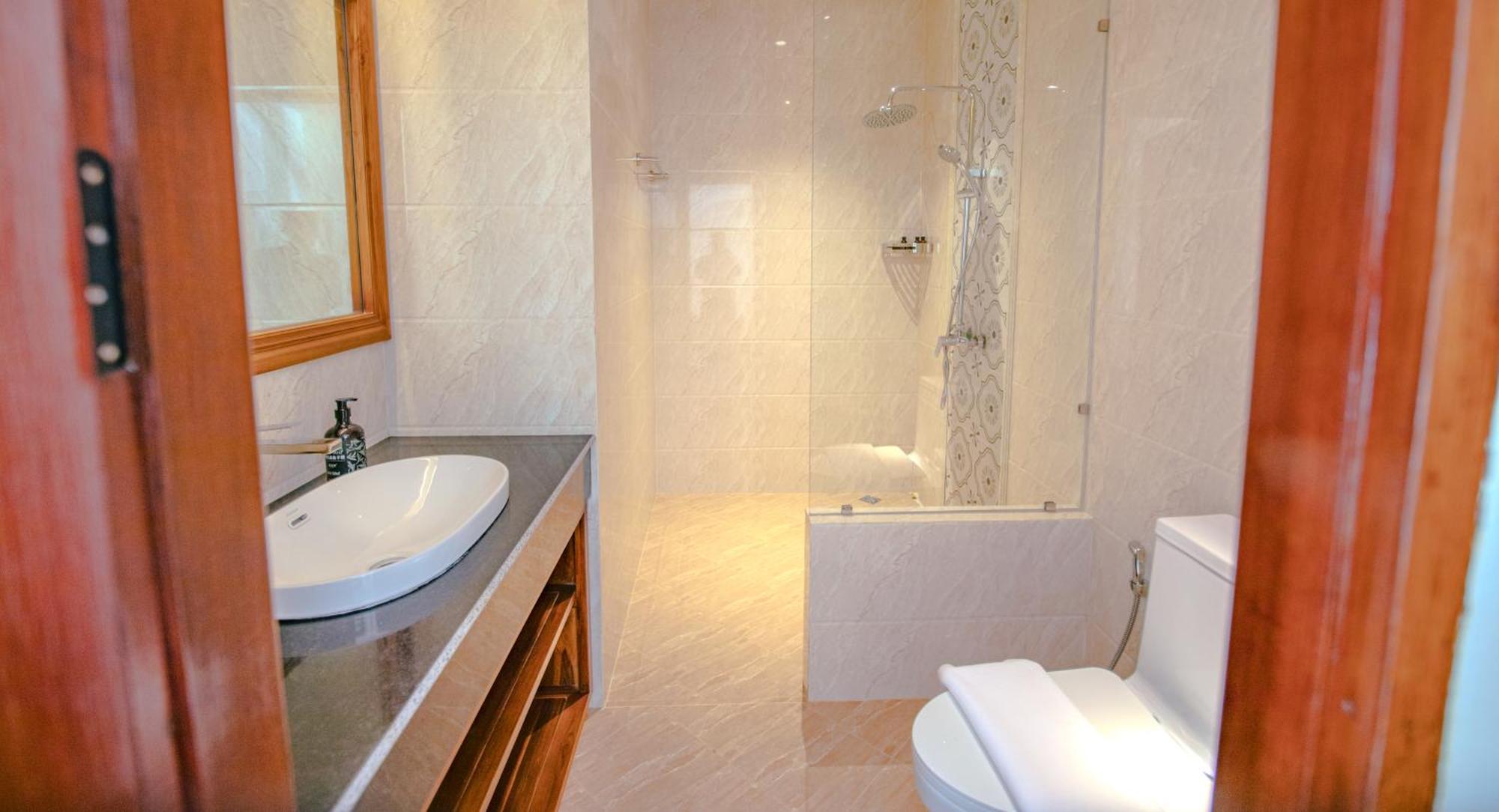Relaxful Hotel泊岸酒店 Luang Prabang Luaran gambar
