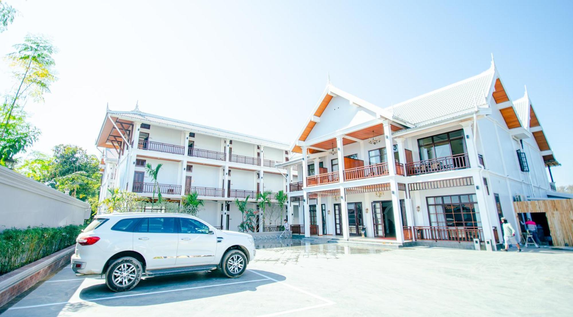 Relaxful Hotel泊岸酒店 Luang Prabang Luaran gambar